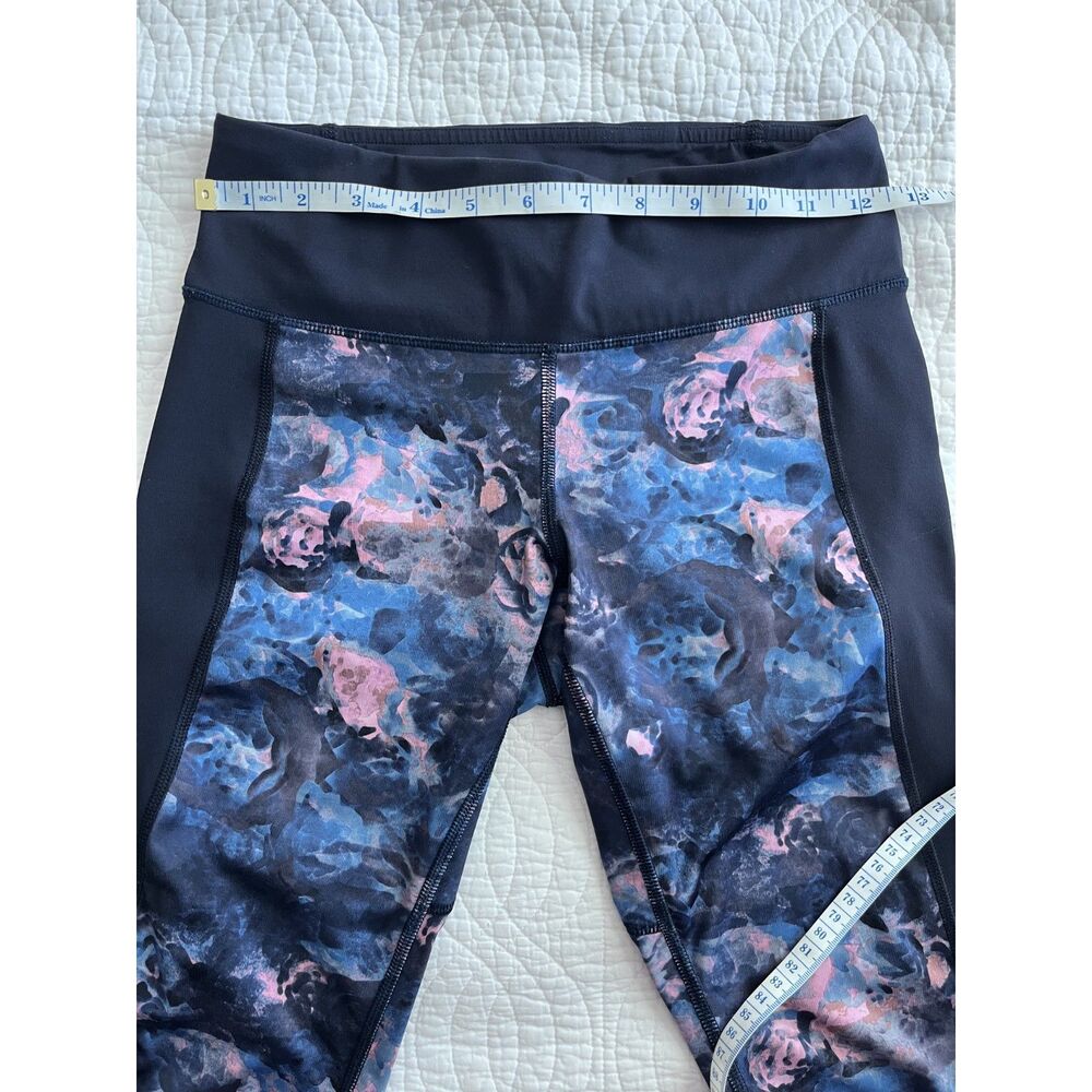 Lululemon If You're Lucky Crop Pant Legging Sz 4 Navy Blue Yoga Gym Fitness - Picture 4 of 10